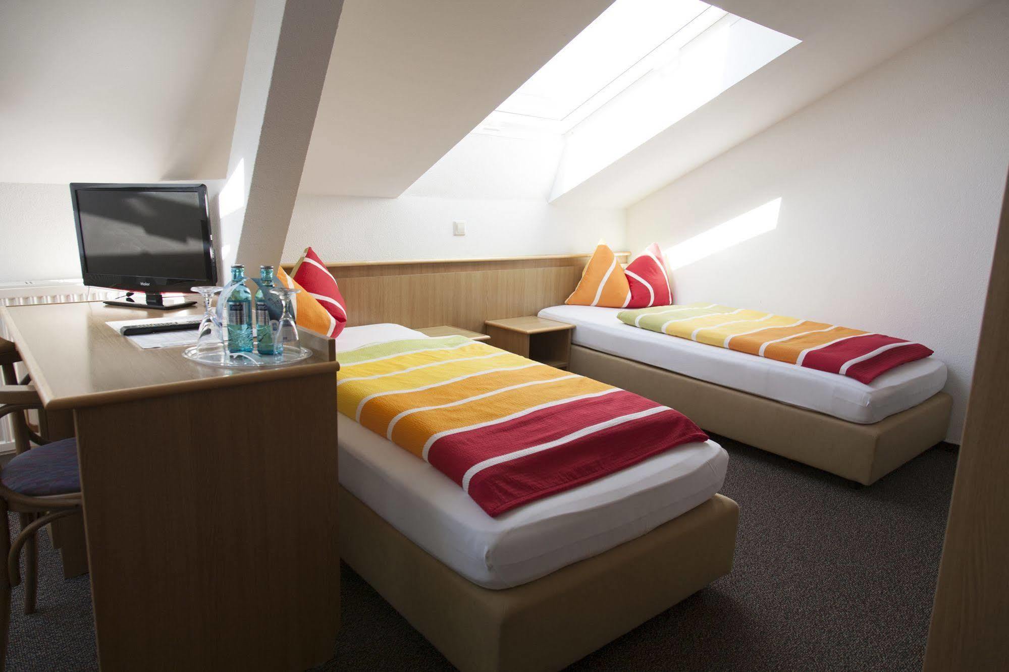 Hotel Albena - Garni Hotel Furstenwalde Luaran gambar